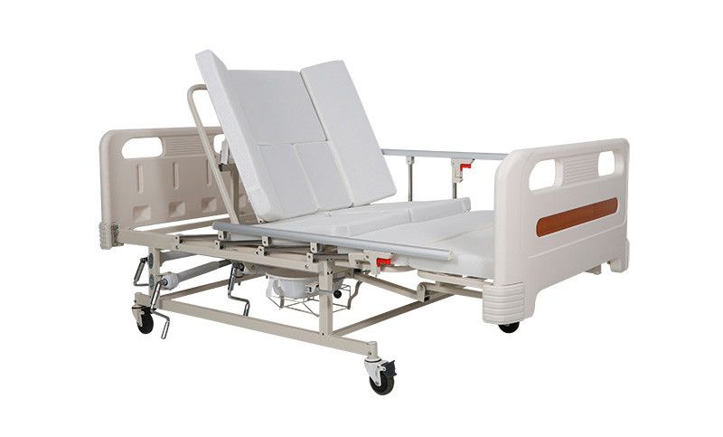 Медицинская кровать с туалетом и боковым переворотом MIRID YD-05. Кровать для реабилитации инвалида. 0088 фото